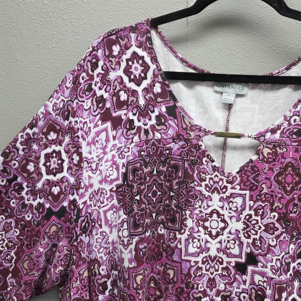 Catherines Shirt Womens 3X Purple Medallion Print Rayon Knit Keyhole Top Boho - Picture 2 of 10